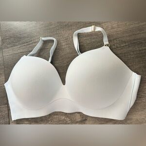 Victoria’s Secret Padded No-Wire Bra 40D